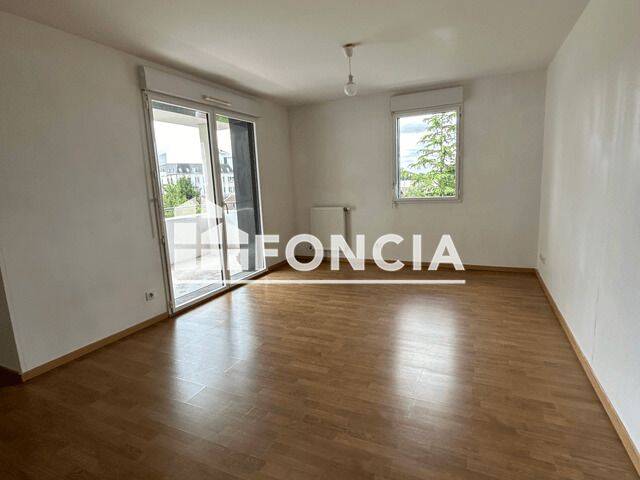 Appartement 3 pièces 63 m² · à Orléans · 62,5 m² · 840 €