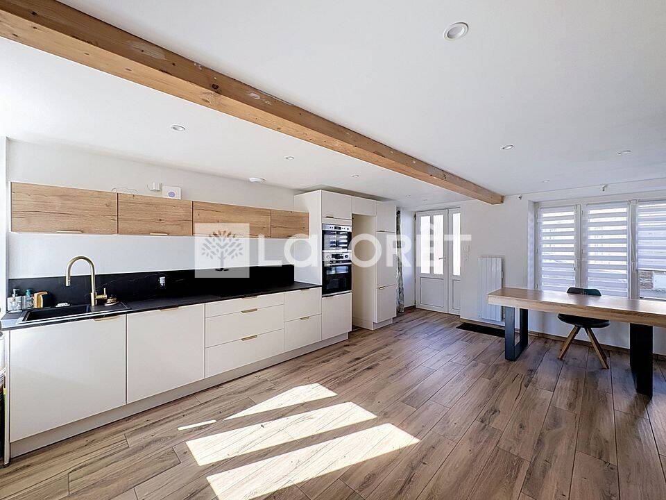 Maison 4 pièces 71 m² · à Athis-Val de Rouvre · 71 m² · 147 660 €
