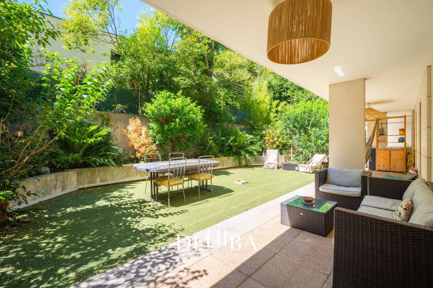 Appartement 3 pièces 93 m² · à Marseille 8ème Arrondissement · 93 m² · 435 000 €