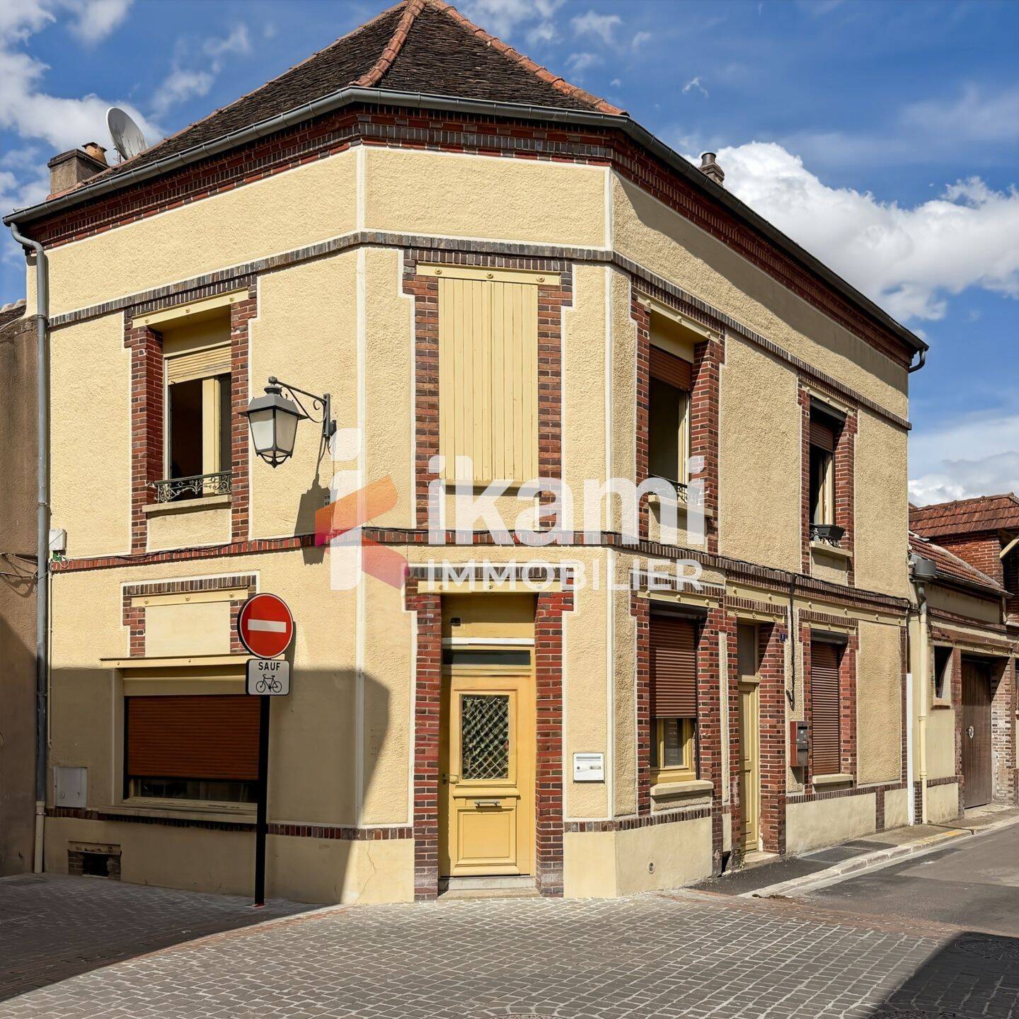 Maison 7 pièces 157 m² · à Sens · 157 m² · 330 000 €