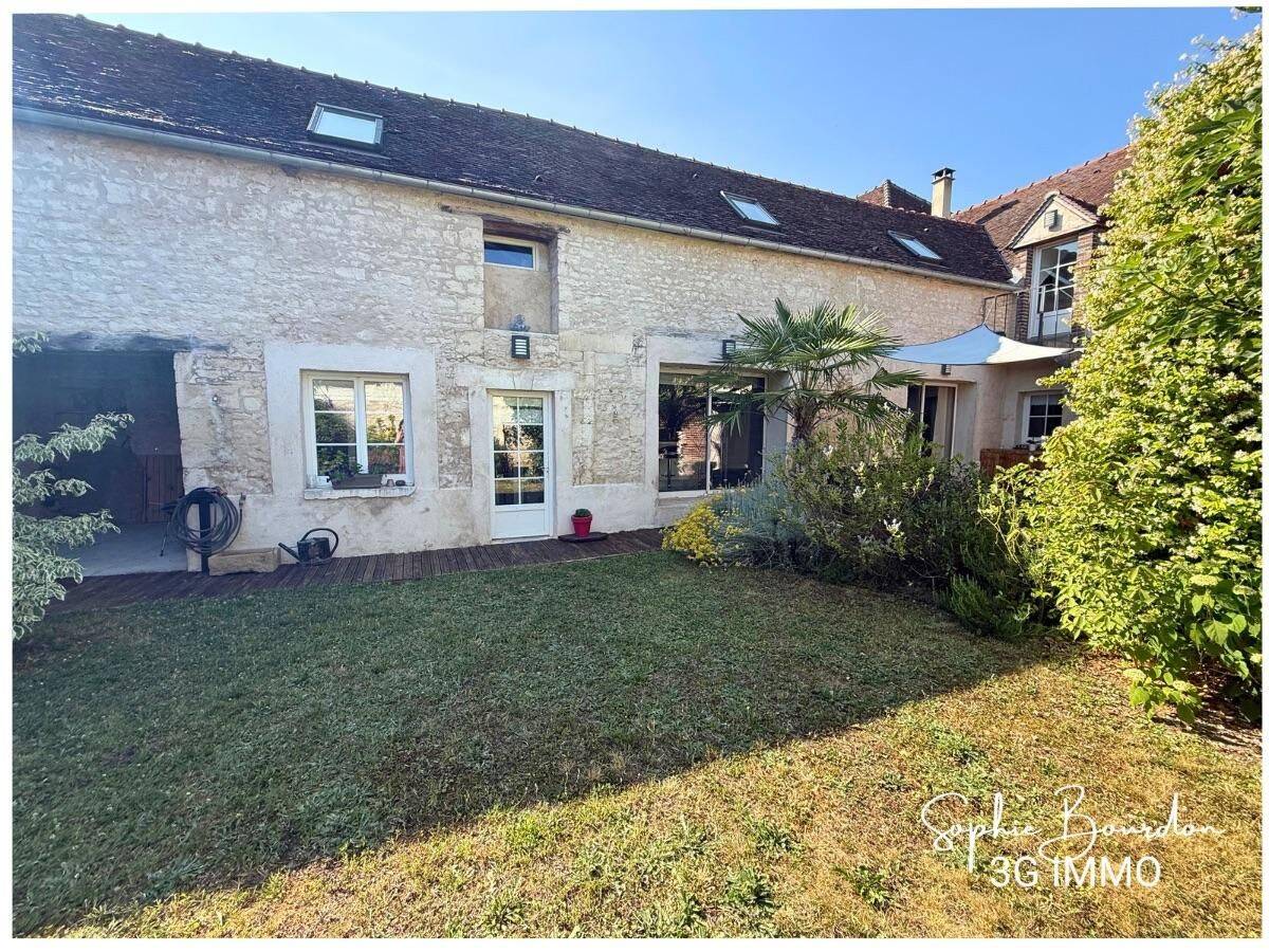 Maison 6 pièces 137 m² · à Charmoy · 137 m² · 229 000 €