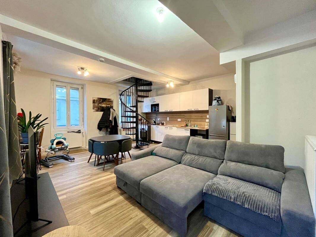 Appartement 2 pièces 66 m² · à Saint-Laurent-du-Pont · 66,3 m² · 695 €/mois