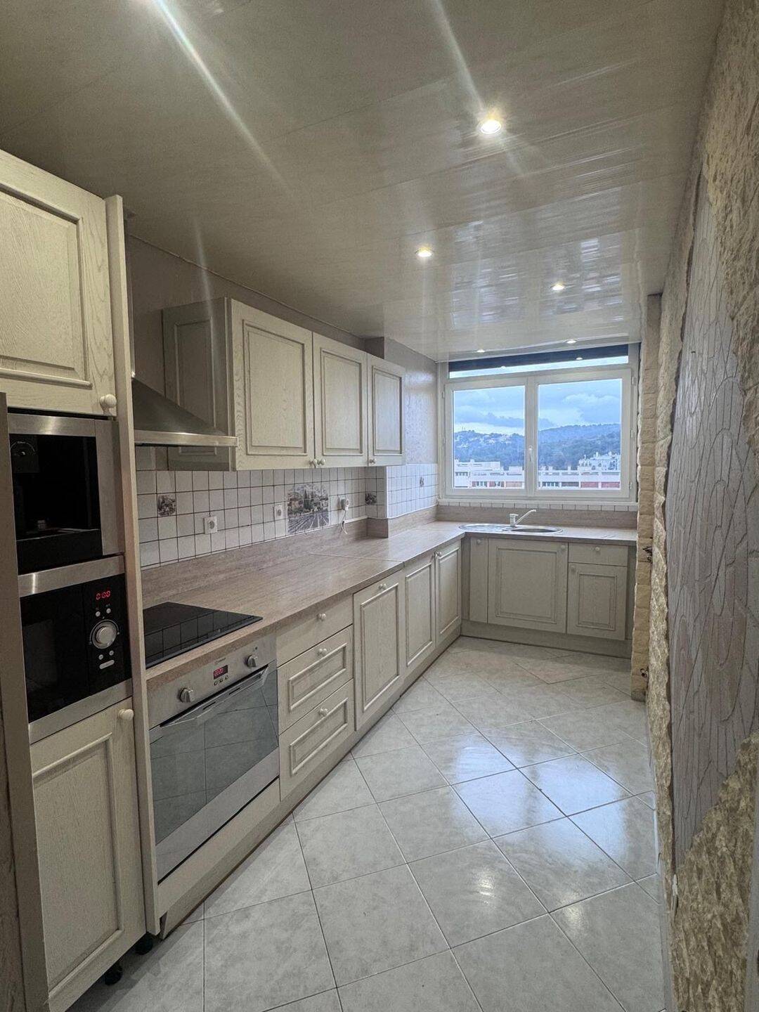 Appartement 4 pièces 85 m² · à Marseille 15ème Arrondissement · 85 m² · 1 340 €/mois