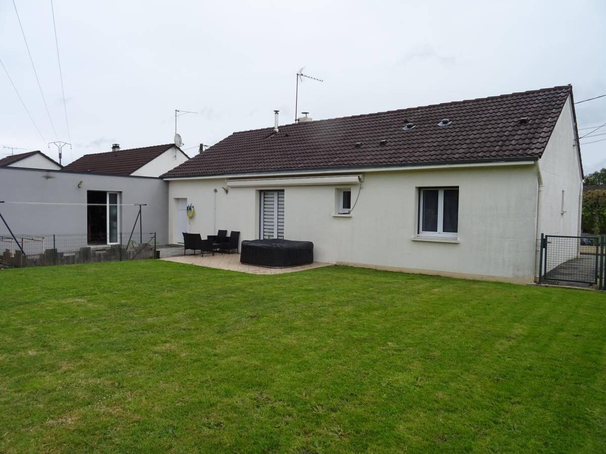 Maison 3 pièces 96 m² · à Commer · 96 m² · 173 370 €