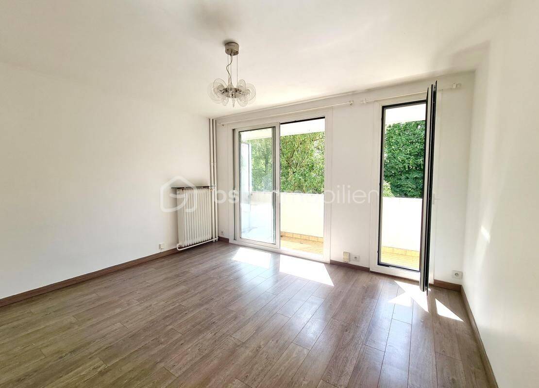 Appartement 3 pièces 58 m² · à Saint-Martin-d'Hères · 58 m² · 117 000 €