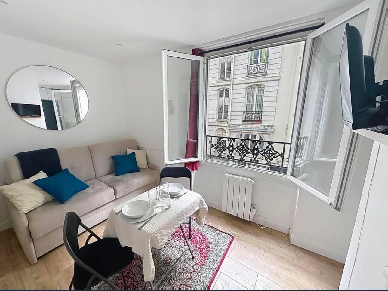 Appartement 1 pièce 15 m² · à Paris 2ème Arrondissement · 15 m² · 1 300 €