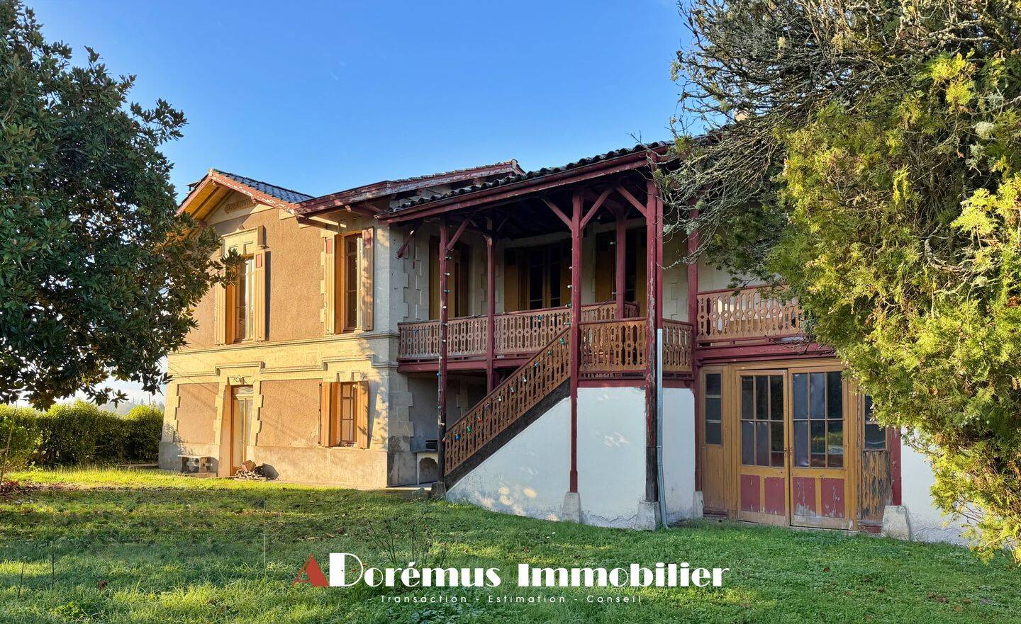 Maison 8 pièces 280 m² · à Quinsac · 280 m² · 499 000 €