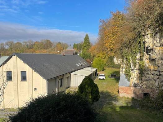 Maison à vendre 342 000 € 6 pièces 4 chambres 266 m² 5 580 m² de terrain Guise 02120