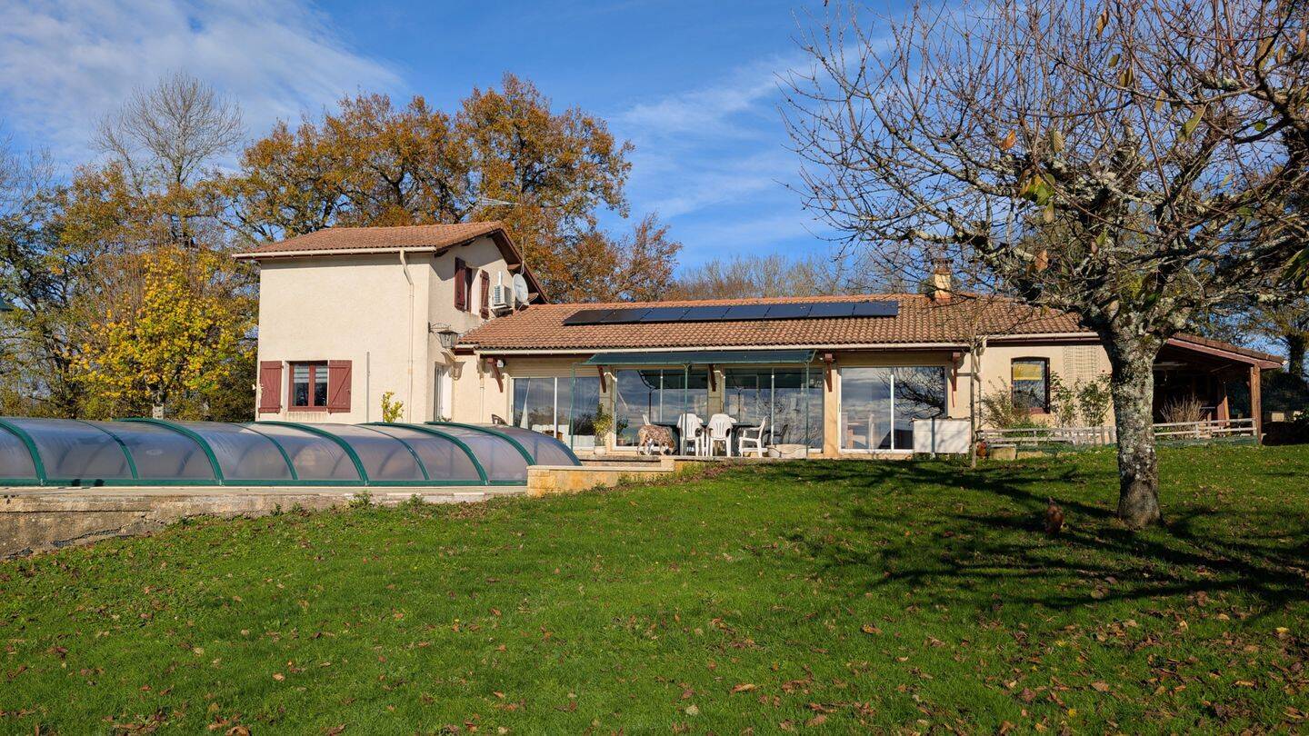Maison 7 pièces 175 m² · à Lavergne · 175 m² · 347 000 €