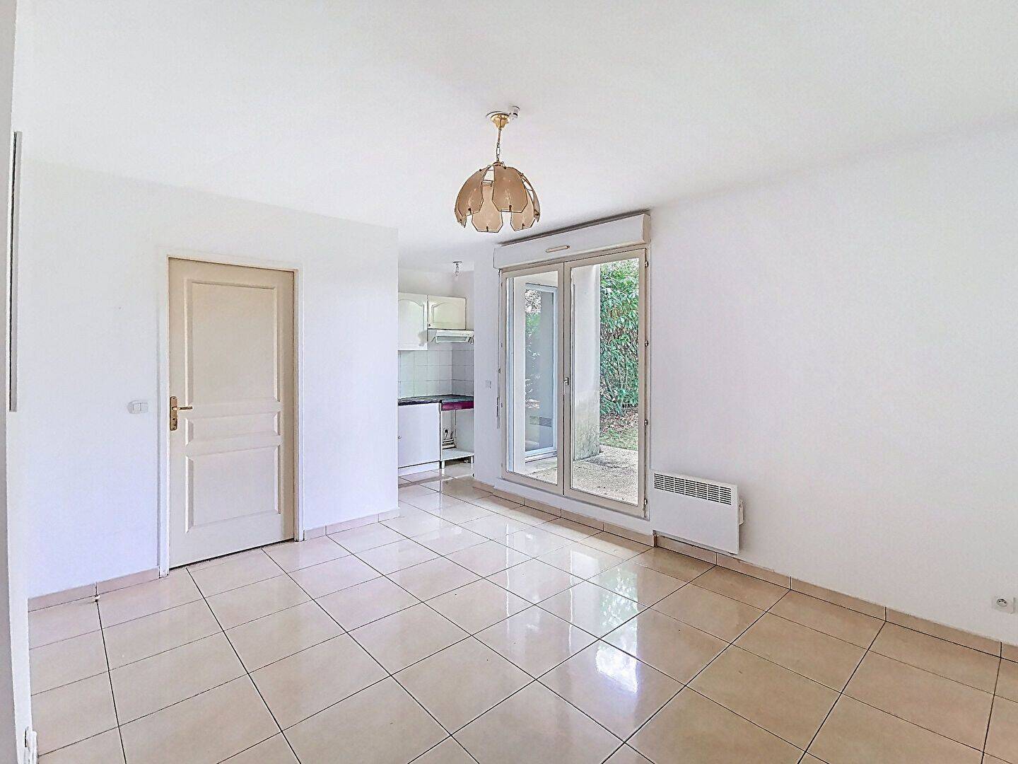 Appartement 1 pièce 22 m² · à Luzarches · 22,5 m² · 625 €/mois