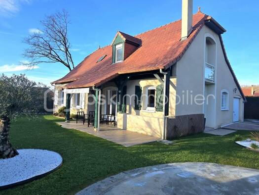 Maison à vendre 446 000 € 6 pièces 5 chambres 155 m² 700 m² de terrain Poey-de-Lescar 64230