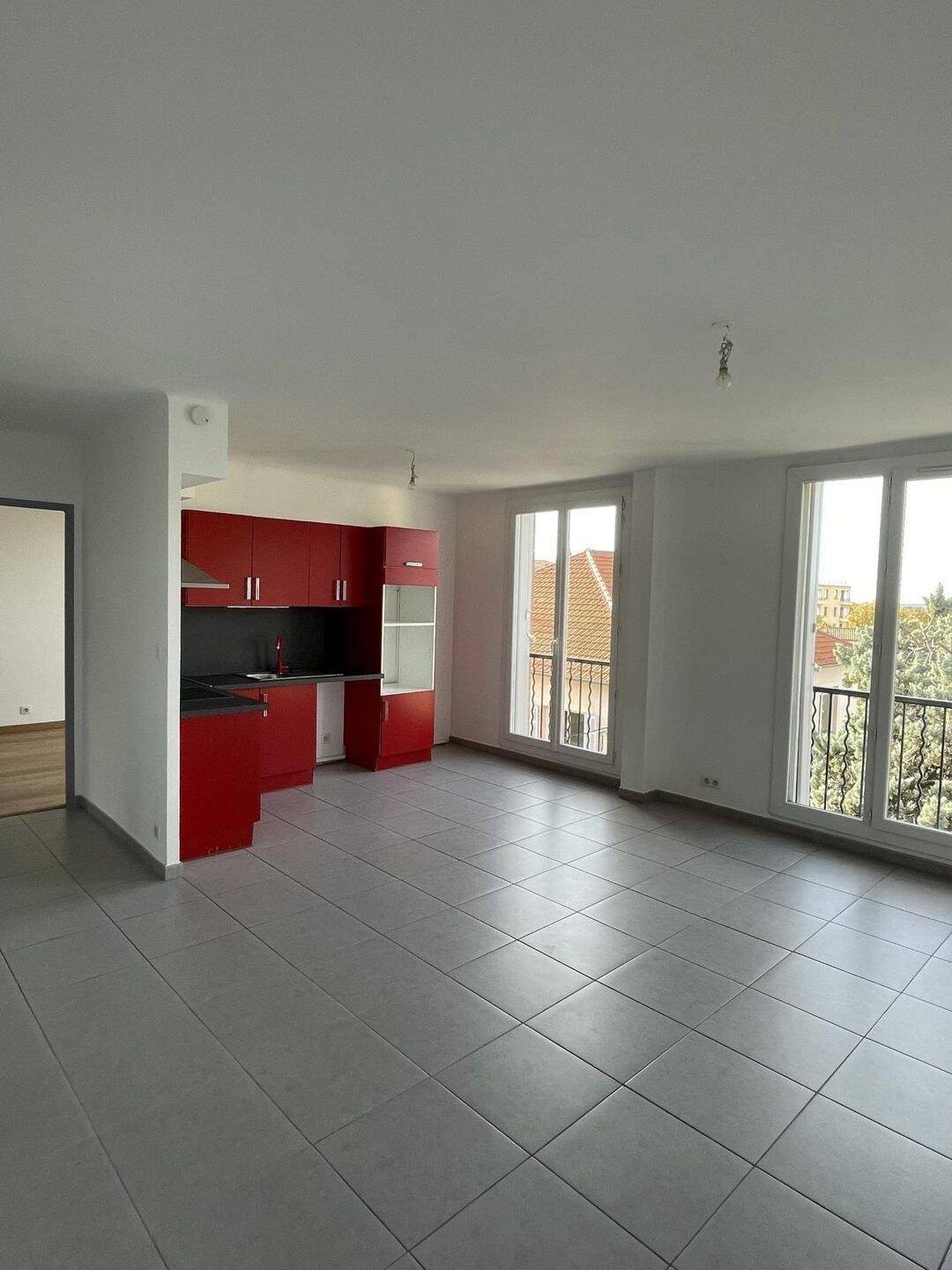 Appartement 4 pièces 81 m² · à Aix-en-Provence · 81,1 m² · 1 369 €