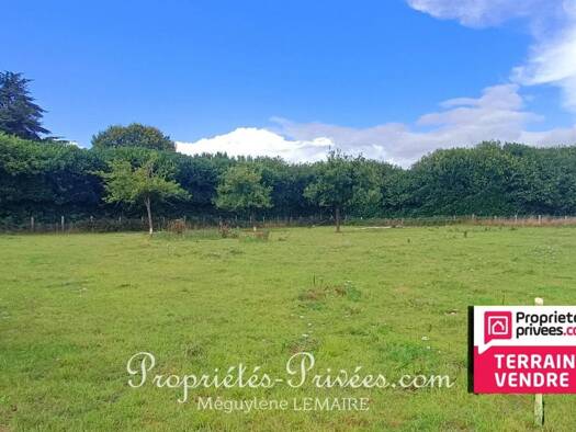 Terrain constructible à vendre 34 000 € 1 463 m² de terrain Breteuil 27160