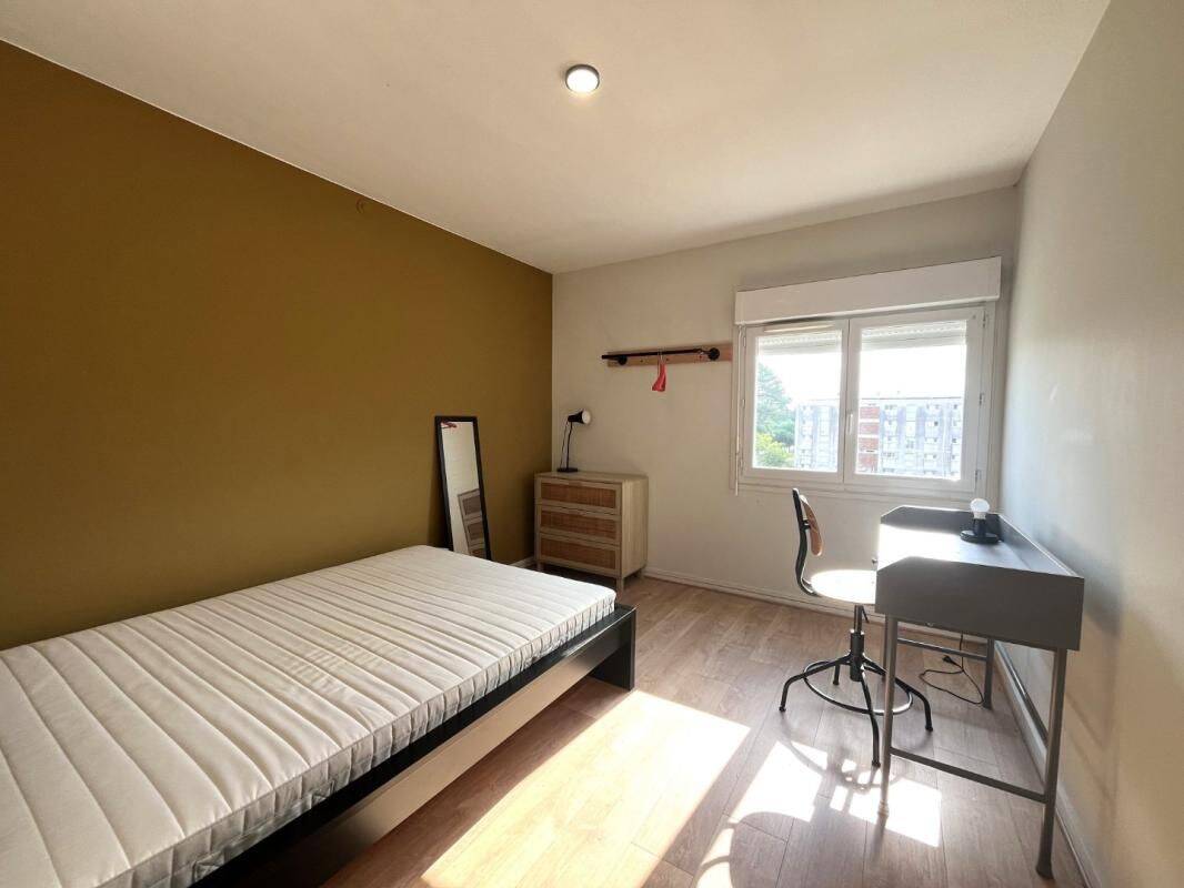 1 pièce 10 m² · à Mont-de-Marsan · 10 m² · 354 €/mois