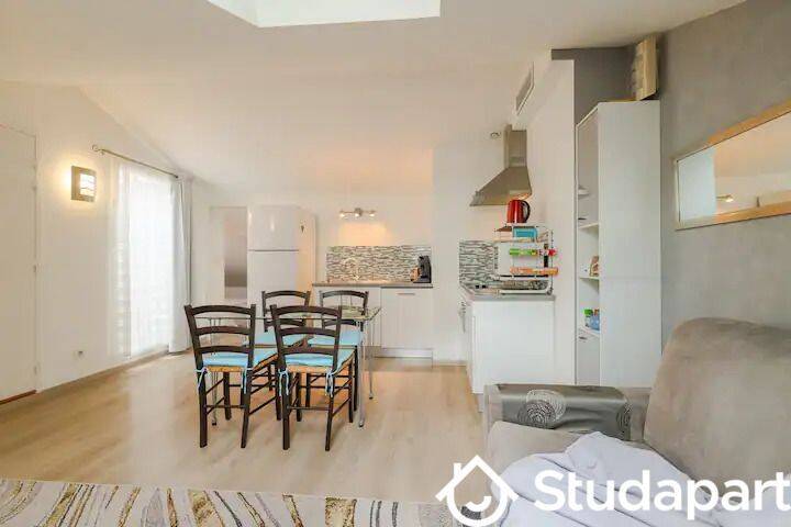 Appartement 2 pièces 52 m² · à Cagnes-sur-Mer · 52 m² · 1 000 €/mois