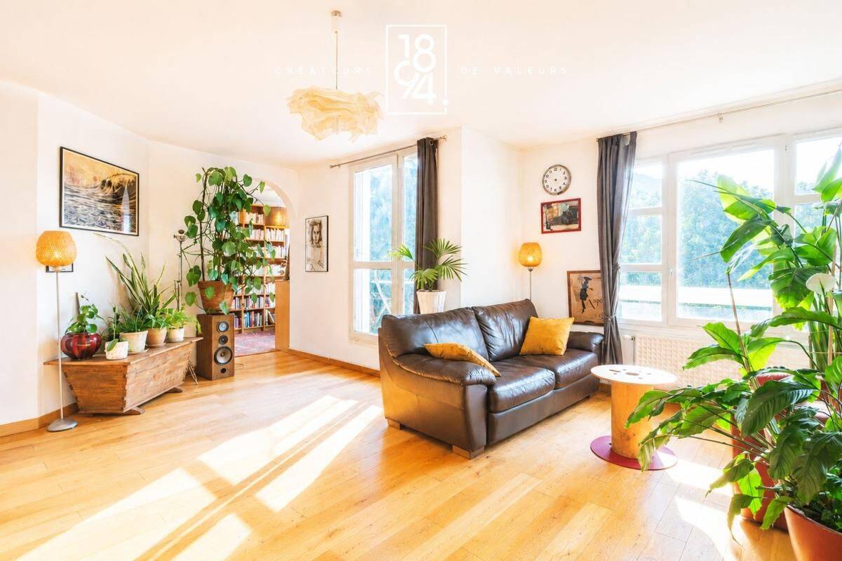 Appartement 6 pièces 139 m² · à Eybens · 139 m² · 280 000 €