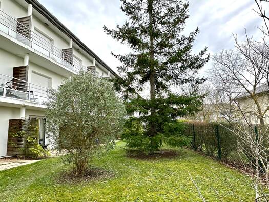 Appartement à vendre 75 000 € 1 pièce 27 m² Étage 1/3 La Madeleine Saint-Malo 35400