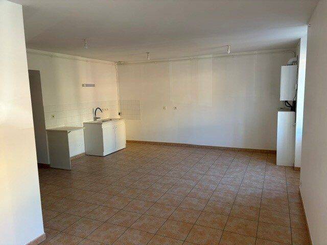 Appartement 3 pièces 56 m² · à Amplepuis · 56 m² · 450 €/mois