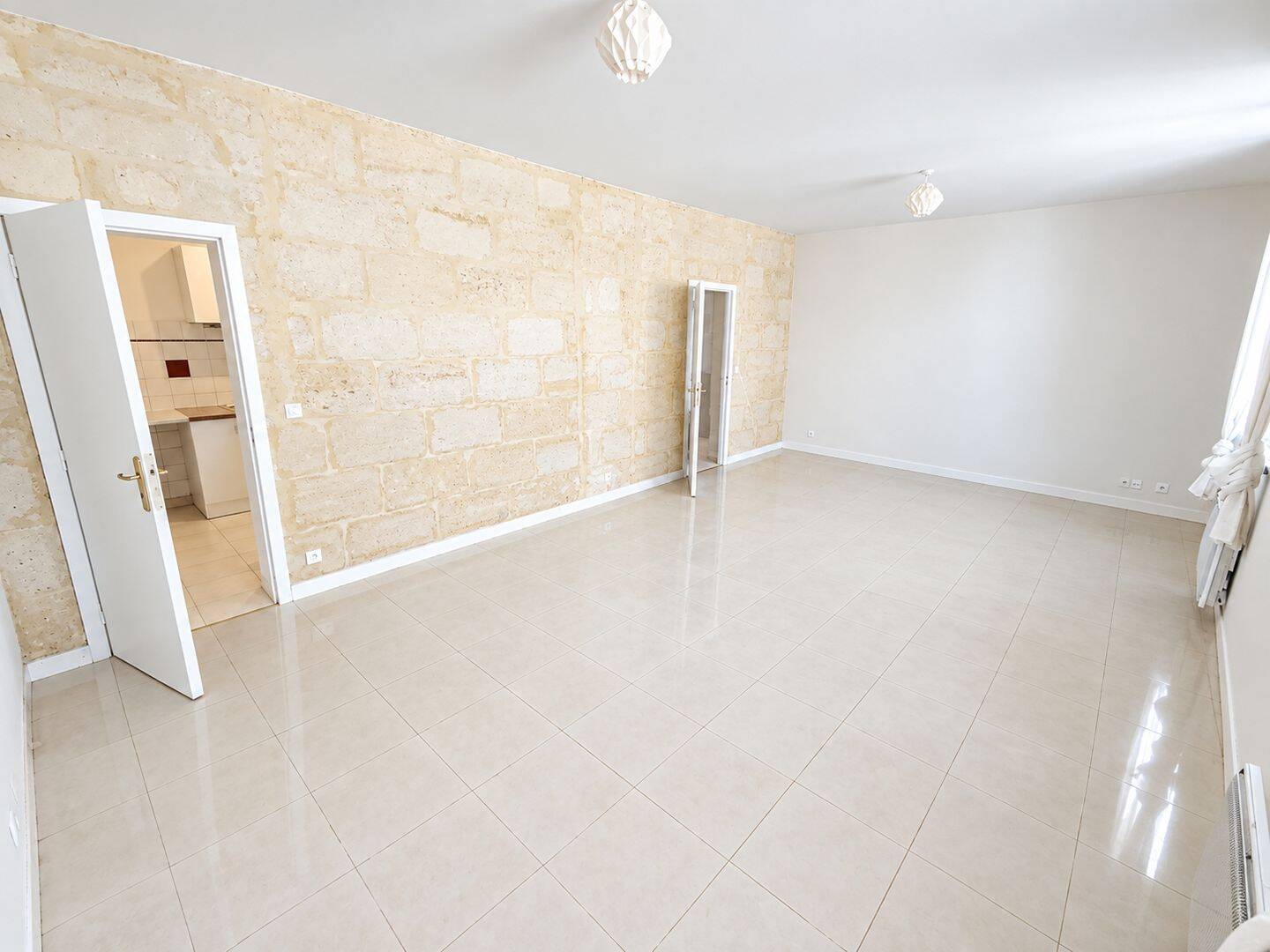 Appartement 3 pièces 76 m² · à Bordeaux · 76 m² · 920 €/mois