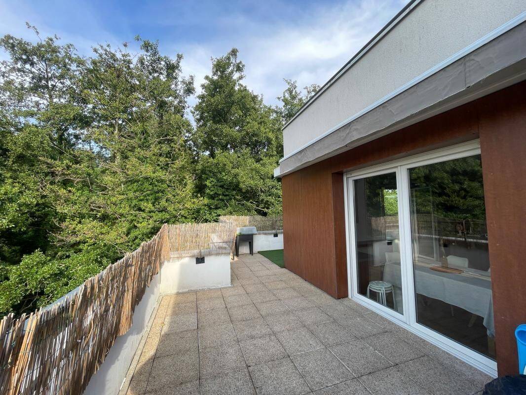 Appartement 3 pièces 65 m² · à Corbeil-Essonnes · 65 m² · 1 000 €