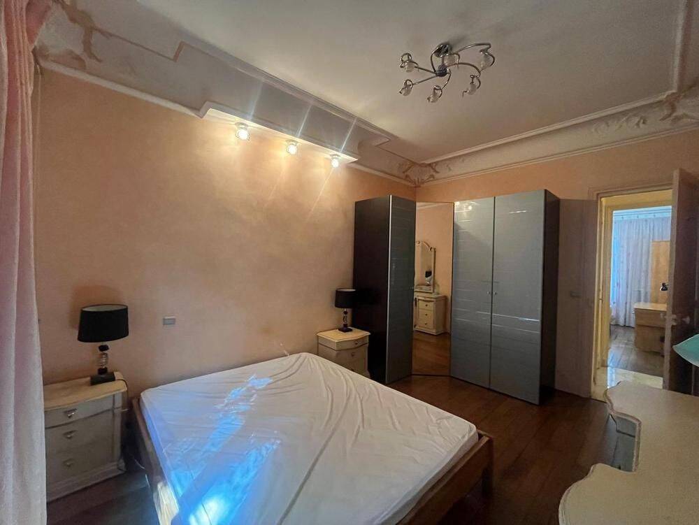 1 pièce 23 m² · à Paris 19ème Arrondissement · 23 m² · 910 €