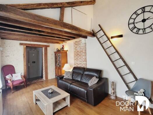 Maison à vendre 226 000 € 5 pièces 3 chambres 150 m² 268 m² de terrain Les Montils 41120