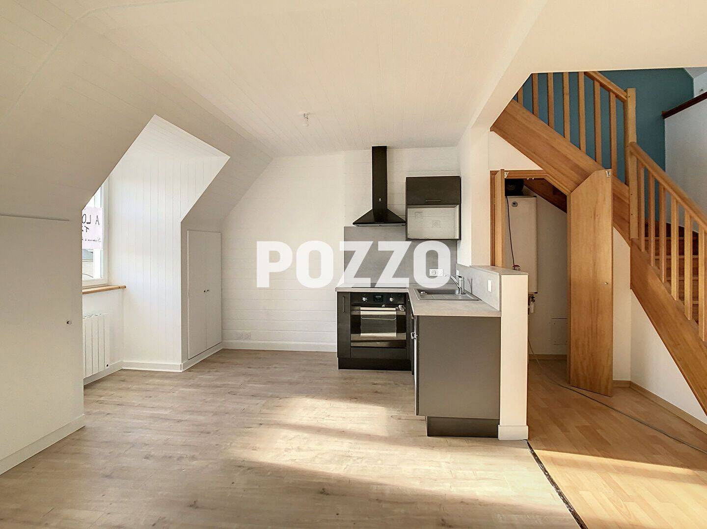 Appartement 2 pièces 48 m² · à Saint-Hilaire-du-Harcouët · 47,6 m² · 527 €/mois