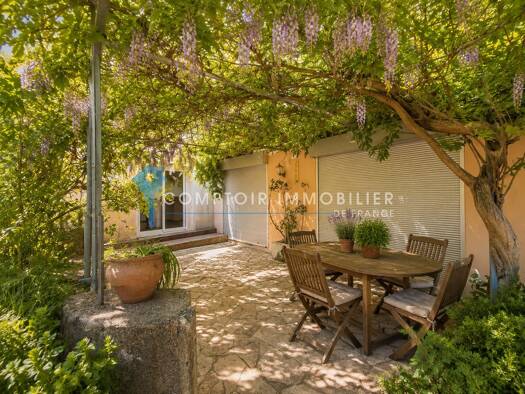 Maison à vendre 225 000 € 4 pièces 1 chambre 115 m² 3 857 m² de terrain Meyras 07380