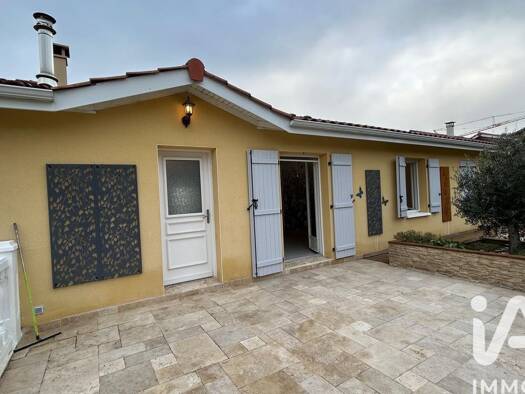 Maison à vendre 420 000 € 6 pièces 3 chambres 141 m² 640 m² de terrain Sourcieux-les-Mines 69210