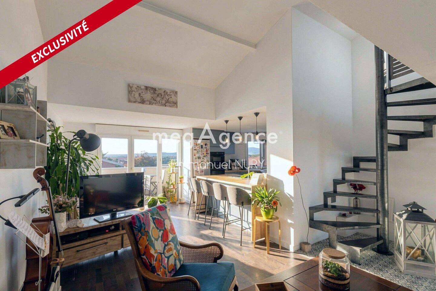 Appartement 4 pièces 94 m² · à Saint-Genis-les-Ollières · 94 m² · 348 000 €