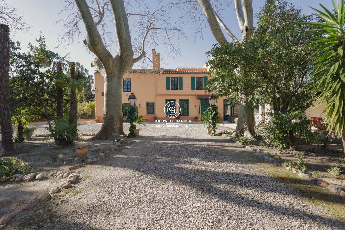 Maison 9 pièces 310 m² · à Perpignan · 310 m² · 680 000 €