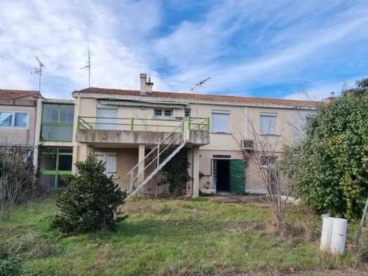 Maison à vendre 189 000 € 5 pièces 3 chambres 523 m² de terrain Rodilhan 30230