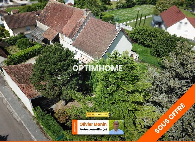 Mas à vendre 298 000 € 5 pièces 2<br/>chambres 200 m²<br/>superficie 2 144 m²<br/>terrain Barges 21910