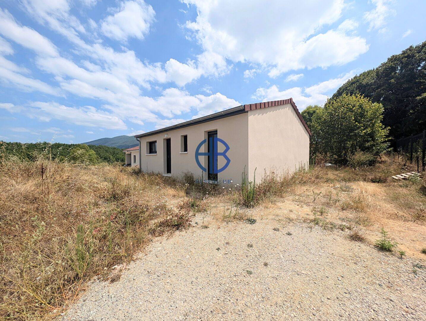 Maison 4 pièces 67 m² · à Jaillans · 66,8 m² · 180 000 €