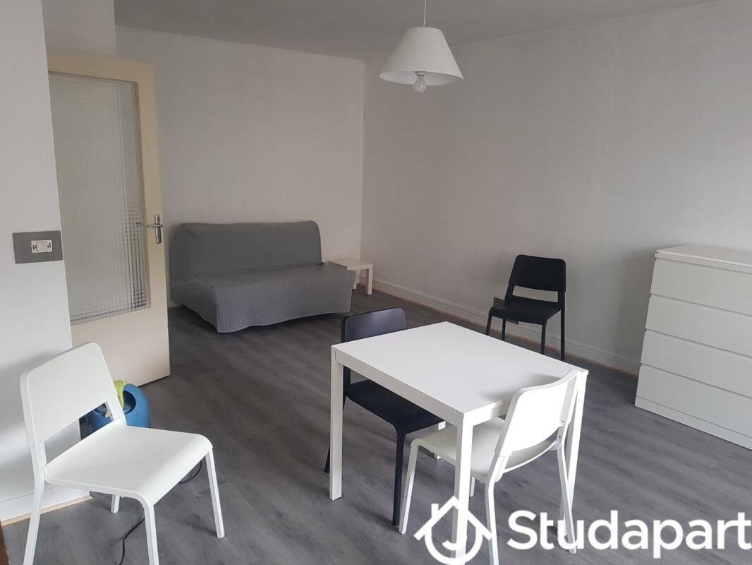 Appartement 1 pièce 33 m² · à Châlons-en-Champagne · 33 m² · 500 €/mois