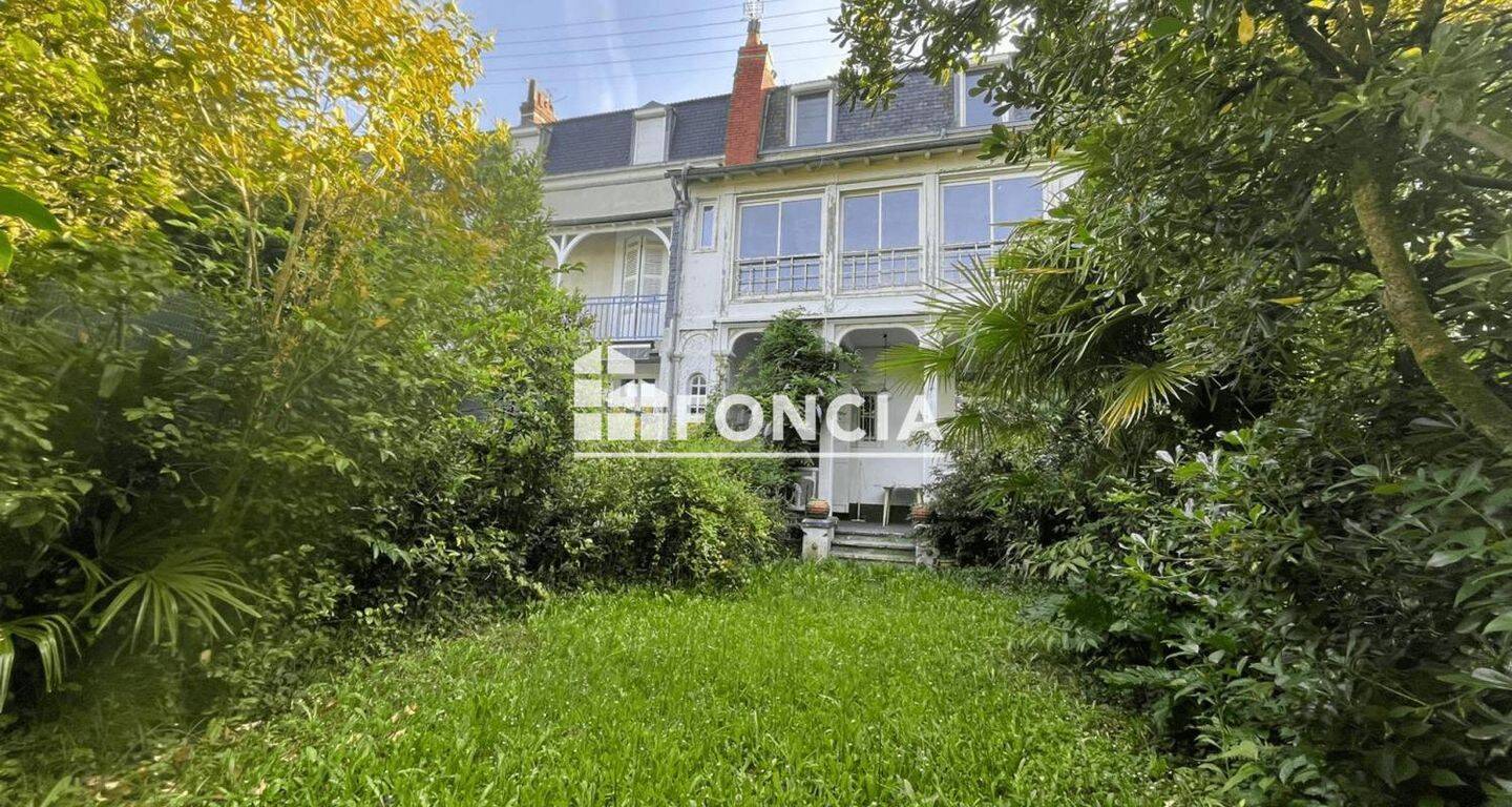 Maison 7 pièces 200 m² · à Périgueux · 200 m² · 300 000 €