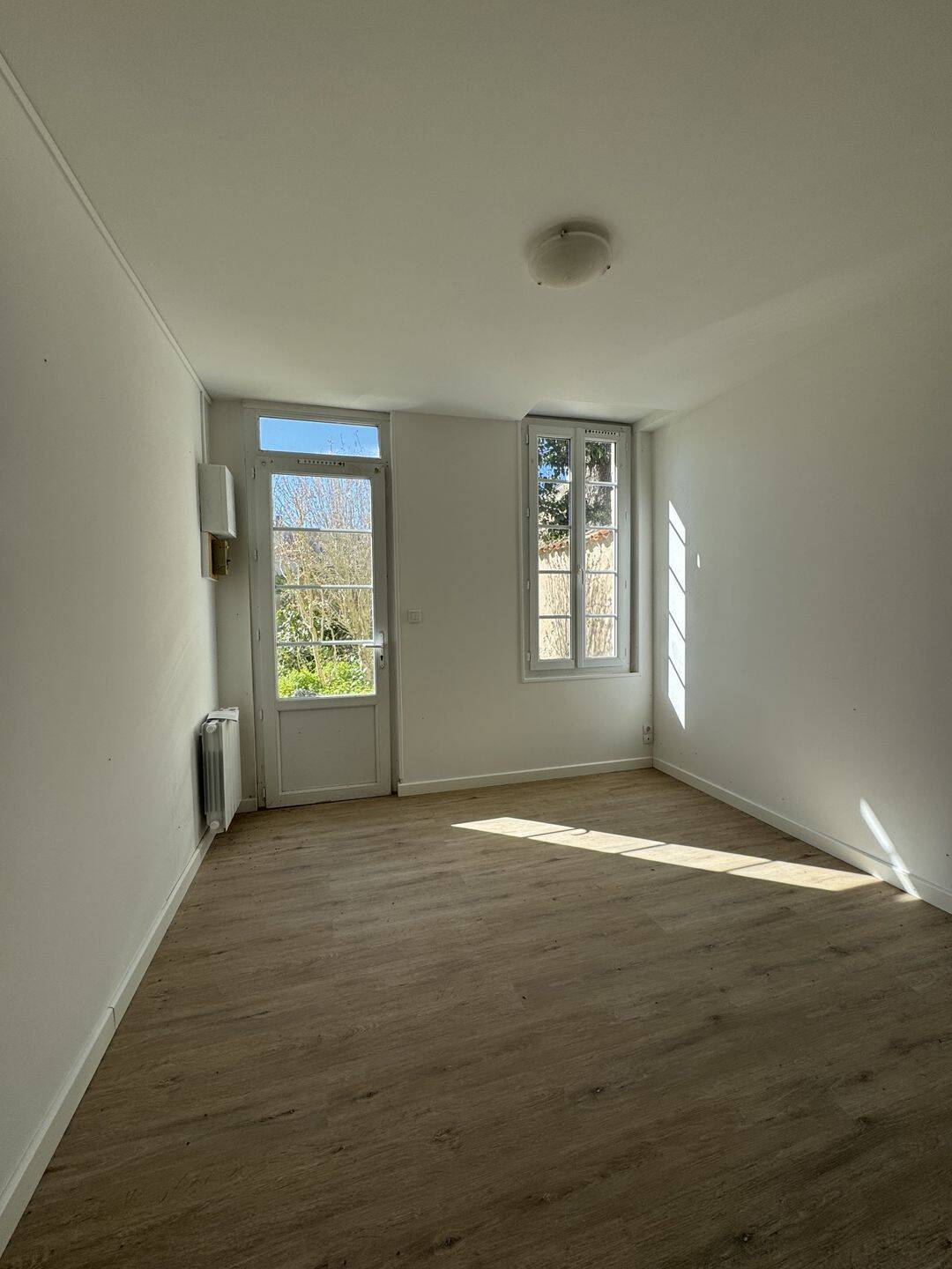 Appartement 1 pièce 20 m² · à Saintes · 20 m² · 320 €/mois