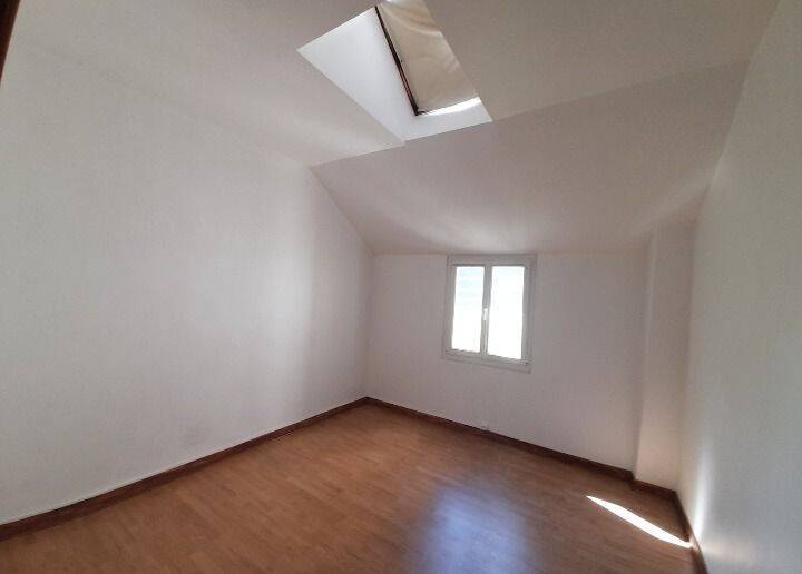 Maison de 135m2 à louer sur Grenoble — 3