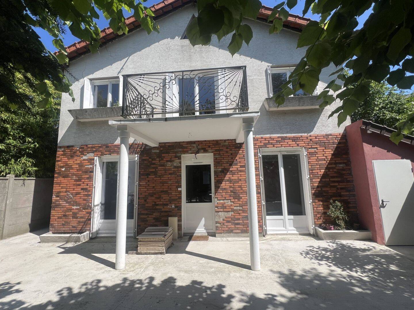 Appartement 3 pièces 49 m² · à Aulnay-sous-Bois · 48,7 m² · 1 050 €/mois