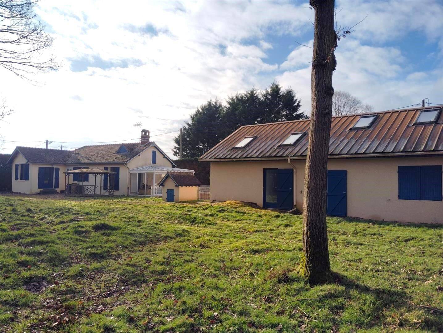 Maison 7 pièces 174 m² · à Crucey-Villages · 174 m² · 241 500 €