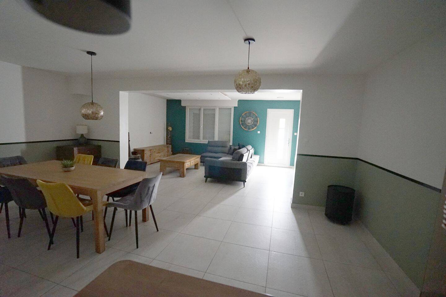 Maison 5 pièces 124 m² · à Camphin-en-Carembault · 123,8 m² · 1 250 €/mois
