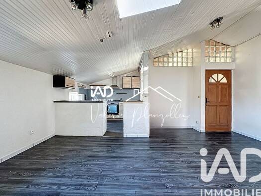 Appartement à vendre 105 000 € 3 pièces 2 chambres 53 m² Étage 3/3 Coopérative Agde 34300