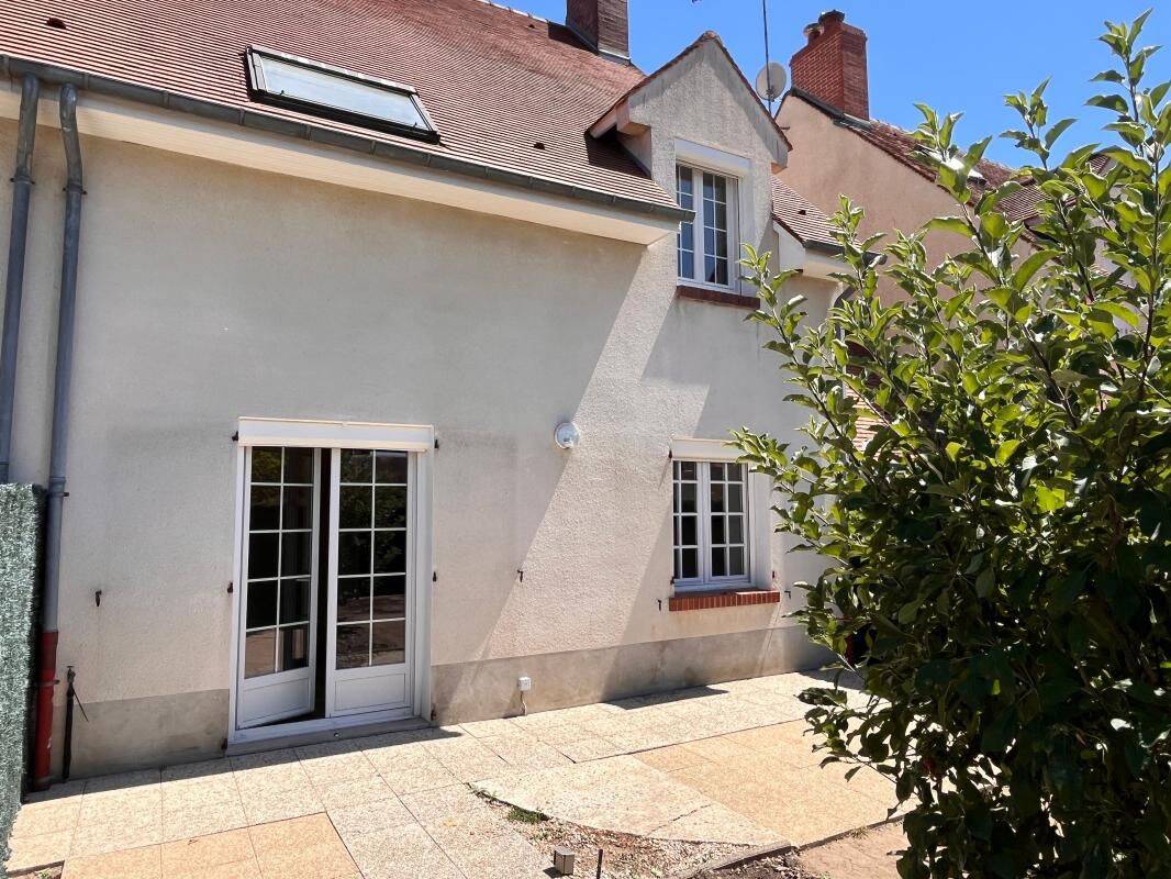 Maison 5 pièces 106 m² · à Saint-Denis-en-Val · 106 m² · 215 000 €