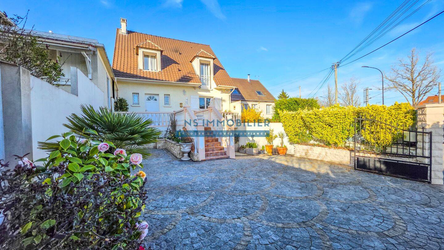 Maison 6 pièces 120 m² · à Sartrouville · 120 m² · 535 000 €