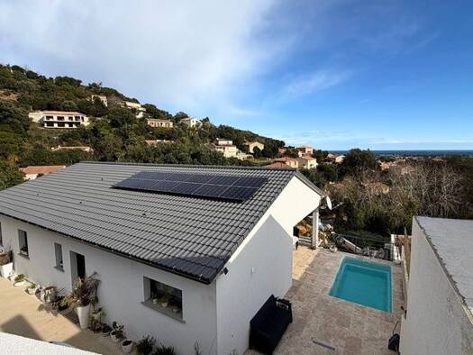 Maison de plain-pied à vendre - Première occupation 514 000 € 5 pièces 3 chambres 120 m² 792 m² de terrain Folelli Penta-di-Casinca 20213