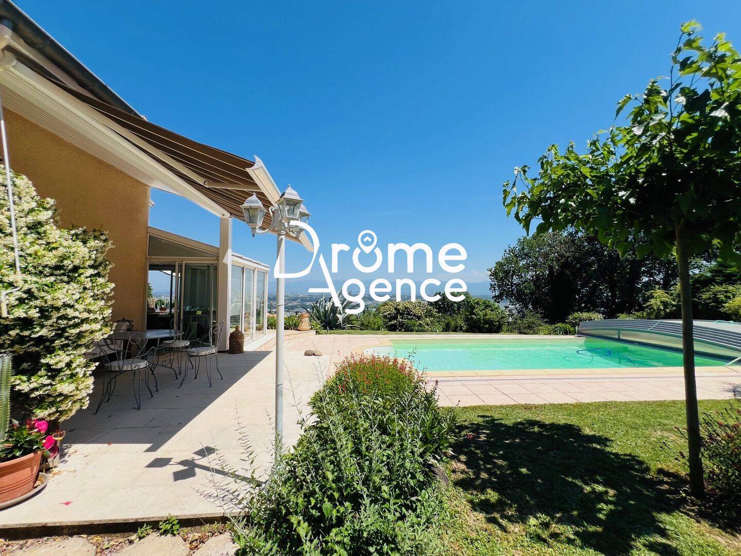 Maison 8 pièces 145 m² · à Soyons · 145 m² · 435 000 €