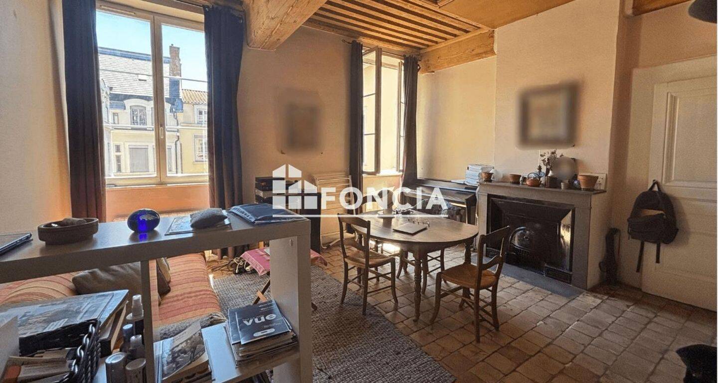 Appartement 2 pièces 64 m² · à Lyon 1er Arrondissement · 63,8 m² · 830 €