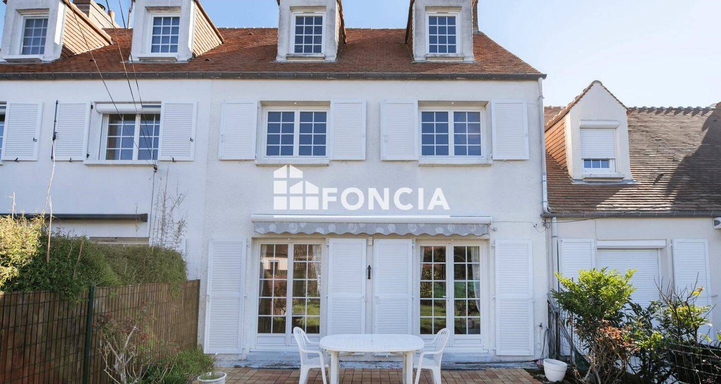 Maison 4 pièces 142 m² · à Saint-Denis-en-Val · 142,4 m² · 199 900 €