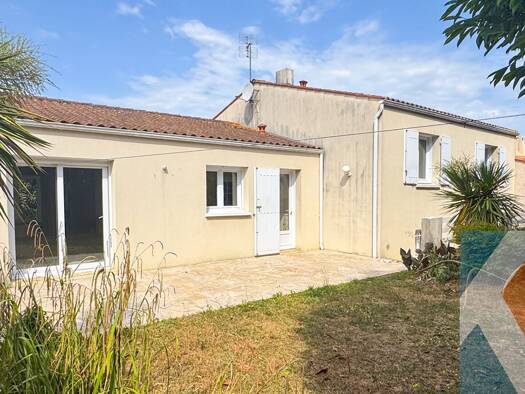 Maison à vendre 609 000 € 5 pièces 4 chambres 139 m² 450 m² de terrain Lafond La Rochelle 17000