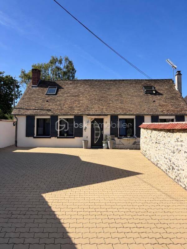 Maison 6 pièces 107 m² · à Neaufles-Saint-Martin · 107 m² · 290 000 €